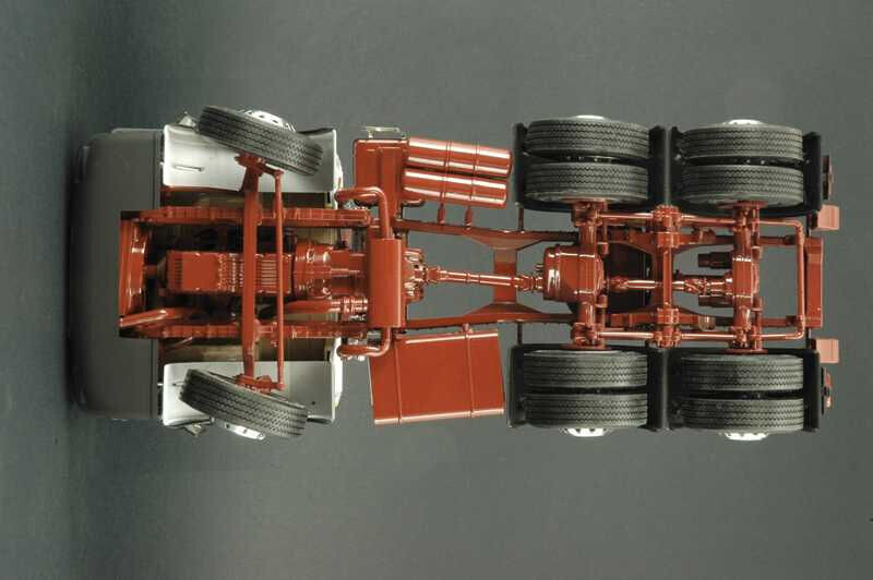 Italeri 756 MAN 26.321 Formel Six
